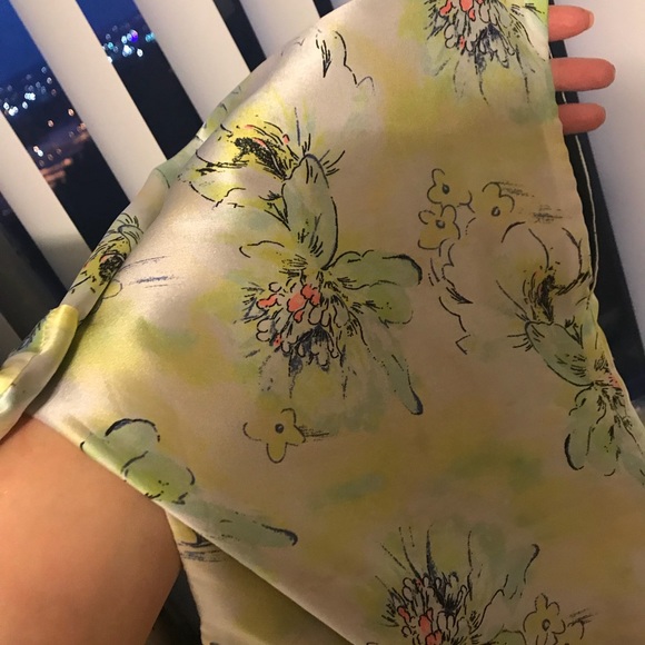 Victoria Secret Silk Robe - Picture 7 of 7